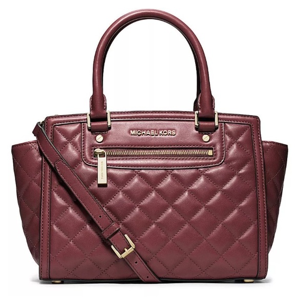 Like new  Michael Kors Selma bag for the fall beautiful quilted bag - Picture 1 of 16